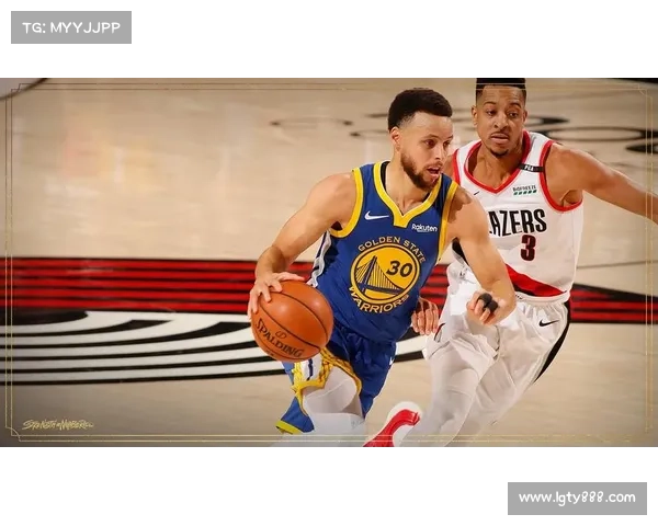 开拓者大胜鹈鹕的关键因素分析及比赛亮点总结