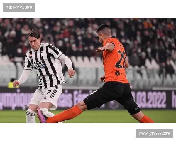 意甲焦点战亚特兰大与那波利鏖战背后分析攻防策略与未来走势 意甲焦点战亚特兰大与那波利鏖战背后分析攻防策略与未来走势